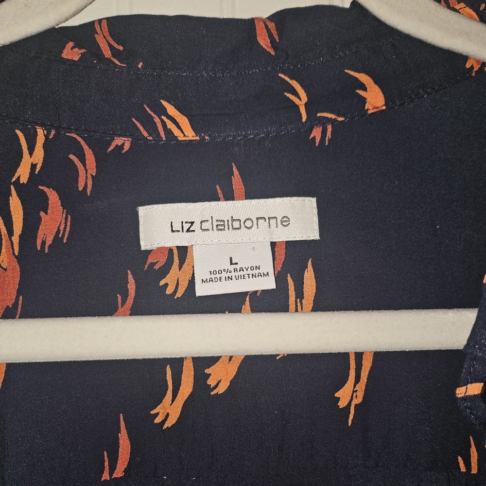 Button down top - Picture 3 of 5